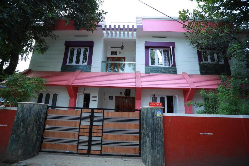 Lacasa Homestay Thiruvananthapuram Exterior photo